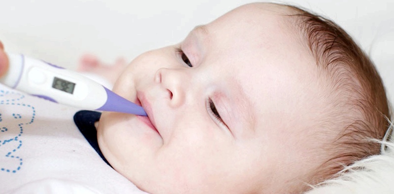 Kein Fieber, kein Infekt, trotzdem Nase zu: Säuglingsschnupfen