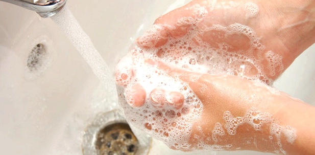 Hände waschen schützt vor einem Infekt