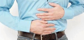 Bauchschmerzen können ein Anzeigen eines sogenannten Reizdarmsyndroms sein