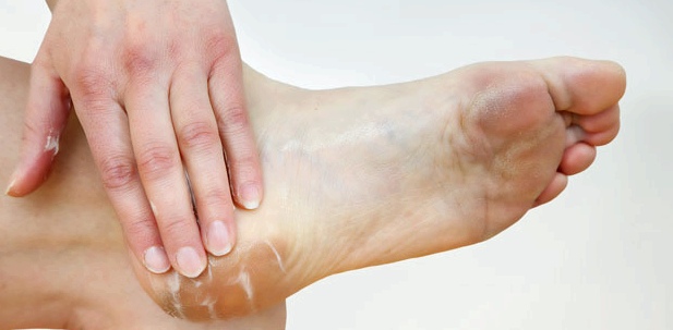 Die Behandlung mit hyperbarem Sauerstoff bei Diabetischem Fuß zielt darauf, schlecht heilende, chronische Wunden zu heilen
