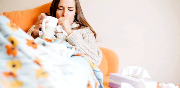 Typische Grippe-Symptome sind Fieber, Husten, Schnupfen und Abgeschlagenheit