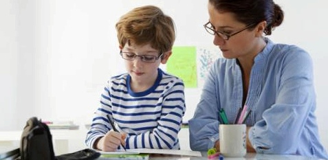 Legasthenie, Dyskalkulie, Lernschwächen: So lernen Kinder besser